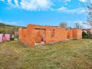 Prodej domu na klíč, Liteň - Běleč, Karlštejnská, 145 m2