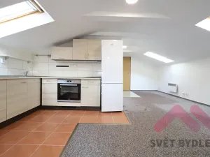 Pronájem bytu 2+kk, Praha - Slivenec, Pod rybníkem, 48 m2