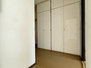 Pronájem bytu 2+kk, Praha - Kobylisy, Frýdlantská, 43 m2