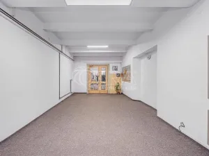 Pronájem komerční nemovitosti, Hostomice, Tyršovo náměstí, 290 m2