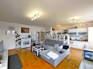 Prodej bytu 2+kk, Praha - Hrdlořezy, 65 m2