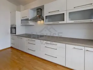 Prodej bytu 2+kk, Praha - Hrdlořezy, 65 m2