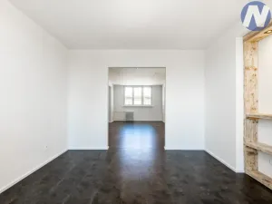 Prodej bytu 2+1, Strakonice, Bezděkovská, 56 m2