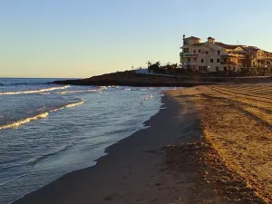 Prodej bytu 2+kk, Torrevieja, Španělsko, 59 m2