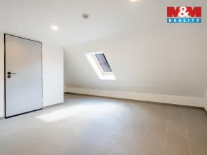 Prodej rodinného domu, Beroun, V Lukách, 144 m2
