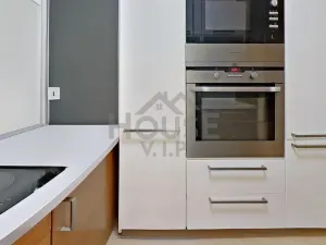 Pronájem bytu 4+kk, Praha - Vysočany, Jana Přibíka, 99 m2