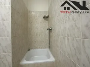 Pronájem bytu 1+1, Jaroměř, Lužická, 42 m2