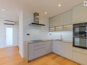 Pronájem bytu 4+kk, Praha - Třebonice, Do zahrádek I, 111 m2