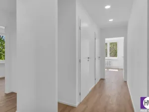 Prodej bytu 4+kk, Praha, Rembrandtova, 70 m2