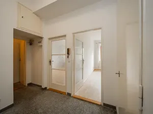 Pronájem bytu 1+1, Praha - Vršovice, Volyňská, 49 m2