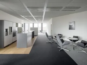 Pronájem kanceláře, Praha - Nusle, Pikrtova, 3010 m2