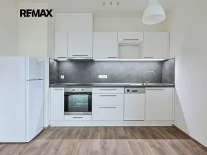 Pronájem bytu 2+kk, Plzeň, Pecháčkova, 47 m2