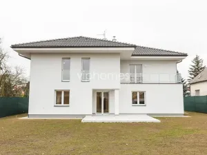 Pronájem vily, Praha, Ke smrčině, 260 m2