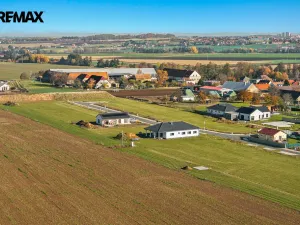 Prodej pozemku, Stolany, 902 m2