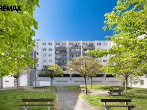 Prodej bytu 2+kk, Praha - Černý Most, Ocelkova, 56 m2