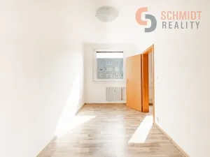 Pronájem bytu 2+1, Břeclav, Na Valtické, 44 m2