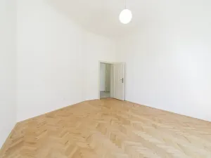 Pronájem bytu 2+1, Praha - Nové Město, Na Zderaze, 86 m2