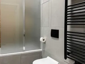 Prodej bytu 3+1, Karlovy Vary, I. P. Pavlova, 117 m2