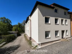 Prodej kanceláře, Mladá Boleslav - Mladá Boleslav IV, Ptácká, 1800 m2