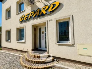 Prodej kanceláře, Mladá Boleslav - Mladá Boleslav IV, Ptácká, 1800 m2