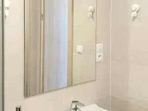 Prodej bytu 1+kk, Praha - Horní Měcholupy, Mantovská, 28 m2
