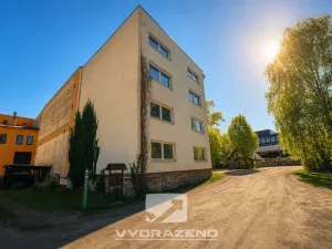 Prodej obchodního prostoru, Mladá Boleslav - Mladá Boleslav IV, Ptácká, 1800 m2