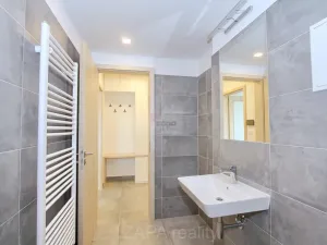 Pronájem bytu 2+kk, Praha - Bohnice, Pekařova, 43 m2