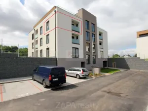 Pronájem bytu 2+kk, Praha - Bohnice, Pekařova, 43 m2