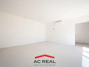 Prodej bytu 2+kk, Strachotín, Šakvická, 46 m2
