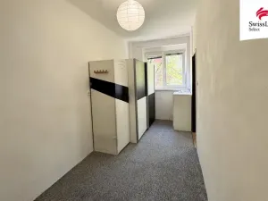 Prodej bytu 2+1, Praha - Libeň, U školičky, 42 m2