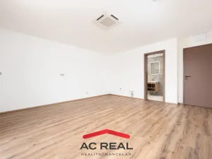 Prodej bytu 1+kk, Lednice, Slovácká, 30 m2