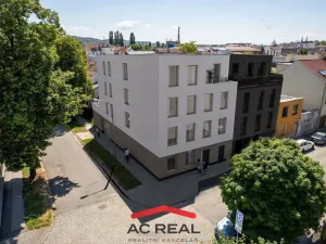 Prodej bytu 1+kk, Brno, Rotalova, 28 m2