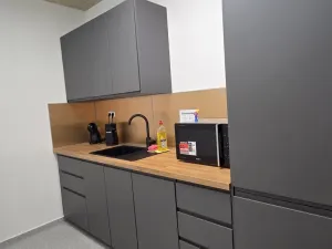 Pronájem kanceláře, Praha - Holešovice, Přístavní, 37 m2
