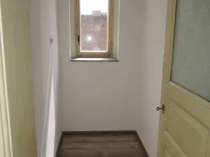 Pronájem kanceláře, Praha - Smíchov, Jindřicha Plachty, 82 m2