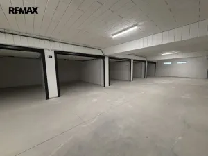 Pronájem garáže, Humpolec, 21 m2