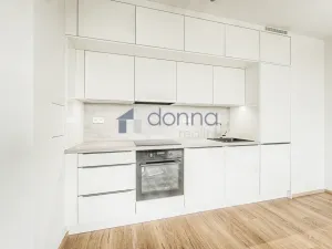Pronájem bytu 2+kk, Praha, Hodkovická, 52 m2