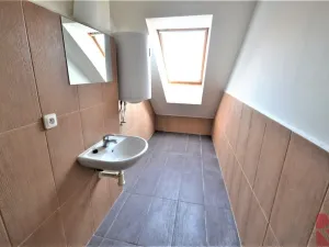 Pronájem bytu 1+kk, Praha - Vršovice, Pod Rapidem, 47 m2