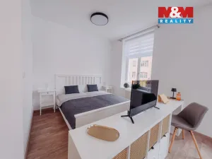 Pronájem bytu 1+kk, Jablonec nad Nisou, Máchova, 38 m2