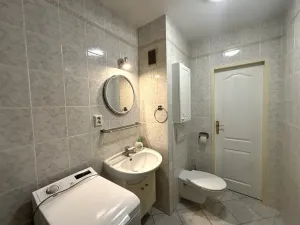 Pronájem bytu 4+1, Hluboká nad Vltavou, Fügnerova, 79 m2