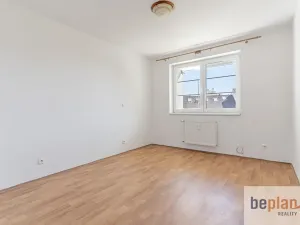 Pronájem bytu 3+kk, Benešov, Pod Lihovarem, 62 m2