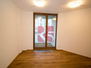 Pronájem bytu 2+kk, Praha, Na Křtině, 64 m2