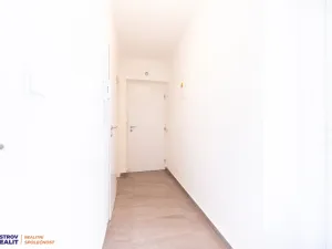 Prodej bytu 2+kk, Staré Město - Stříbrnice, 48 m2