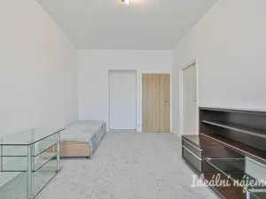 Pronájem bytu 2+1, Brno, Lužná, 55 m2
