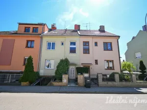 Pronájem bytu 2+1, Brno, Lužná, 55 m2