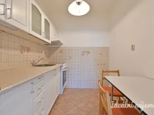 Pronájem bytu 2+kk, Praha - Michle, Ohradní, 45 m2