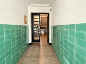 Pronájem bytu 2+kk, Praha - Vinohrady, V Horní Stromce, 45 m2
