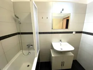 Prodej bytu 2+kk, Brno - Líšeň, Houbalova, 62 m2
