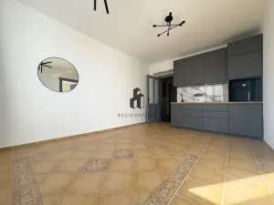 Pronájem bytu 2+kk, Praha - Žižkov, Radhošťská, 50 m2