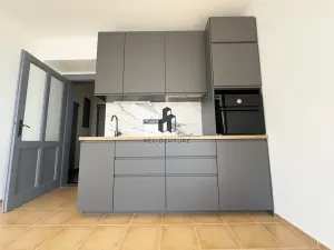 Pronájem bytu 2+kk, Praha - Žižkov, Radhošťská, 50 m2