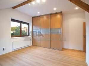 Pronájem rodinného domu, Praha - Přední Kopanina, Nové domy, 410 m2